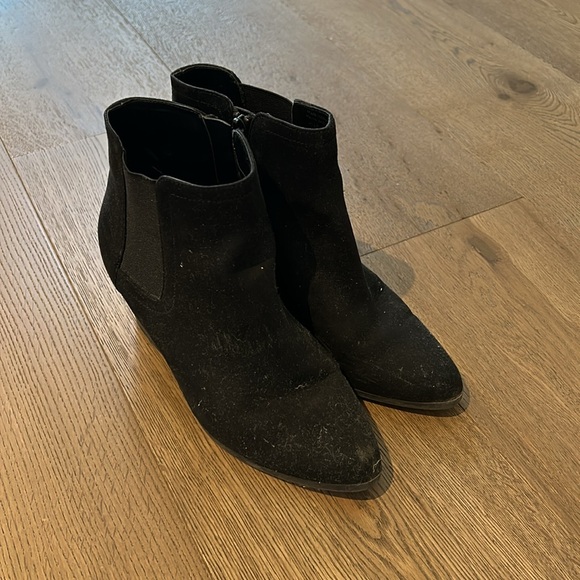 Aldo booties - Picture 2 of 2